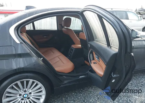 2013 BMW 335I из США, поврежденный, VIN WBA3A9C55DF476475